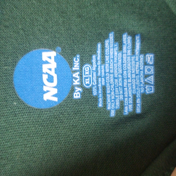 NWT University of Oregon Ducks T-shirt  Size XL - Picture 4 of 5